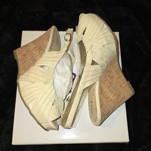 Bakers cream wedges 6.5